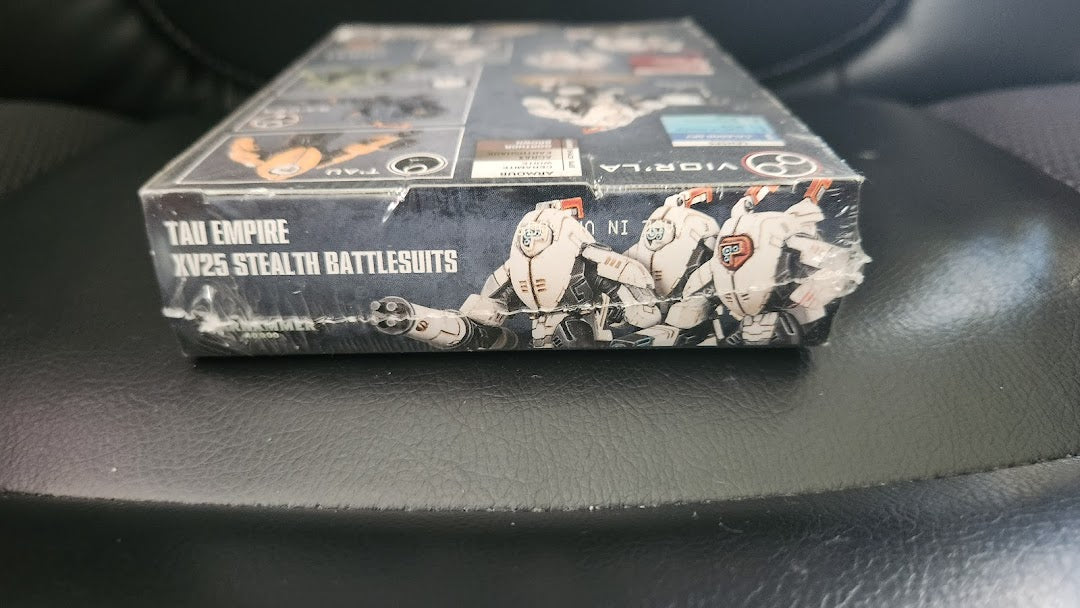 Warhammer 40,000: Tau Empire XV25 Stealth Battlesuits (COMMISSION)