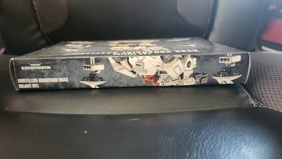 Tau Empire XV88 Broadside Battlesuit - Warhammer 40,000 NO SHRINK WRAP (COMMISSION)