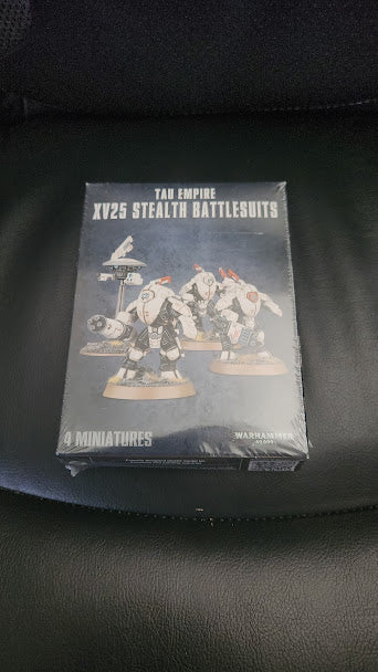 Warhammer 40,000: Tau Empire XV25 Stealth Battlesuits (COMMISSION)